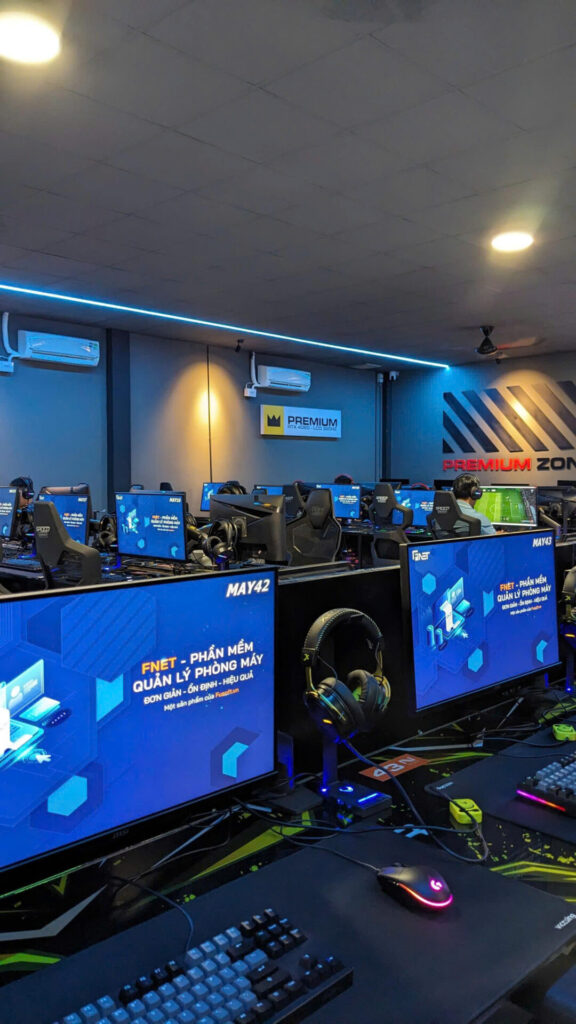 Cấu Hình Khủng - Trang Bị Đồng Bộ Trên Toàn Bộ Các Máy Tại PH 2 CYBER GAME
